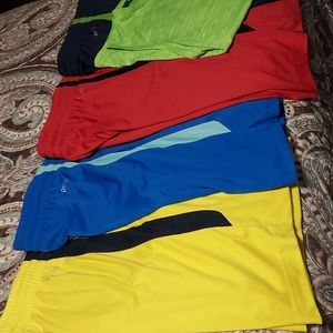 Boys size 14/16 Tek Gear Dry Tek